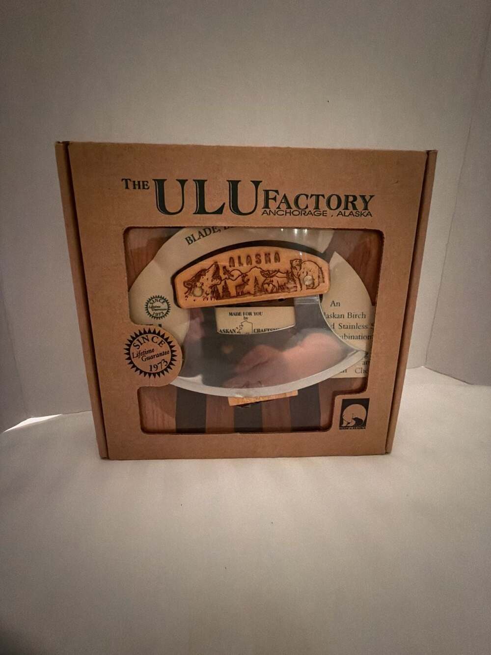 The Ulu Factory Alaska Ulu Knife And Chopping Bowl Set